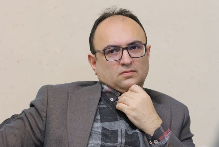 ضرورت بهبود ارتباط رسانه ای دولت با رسانه ها در استان مازندران / روابط عمومی استانداری مازندران ارتباطی با صنوف رسانه ای ندارد