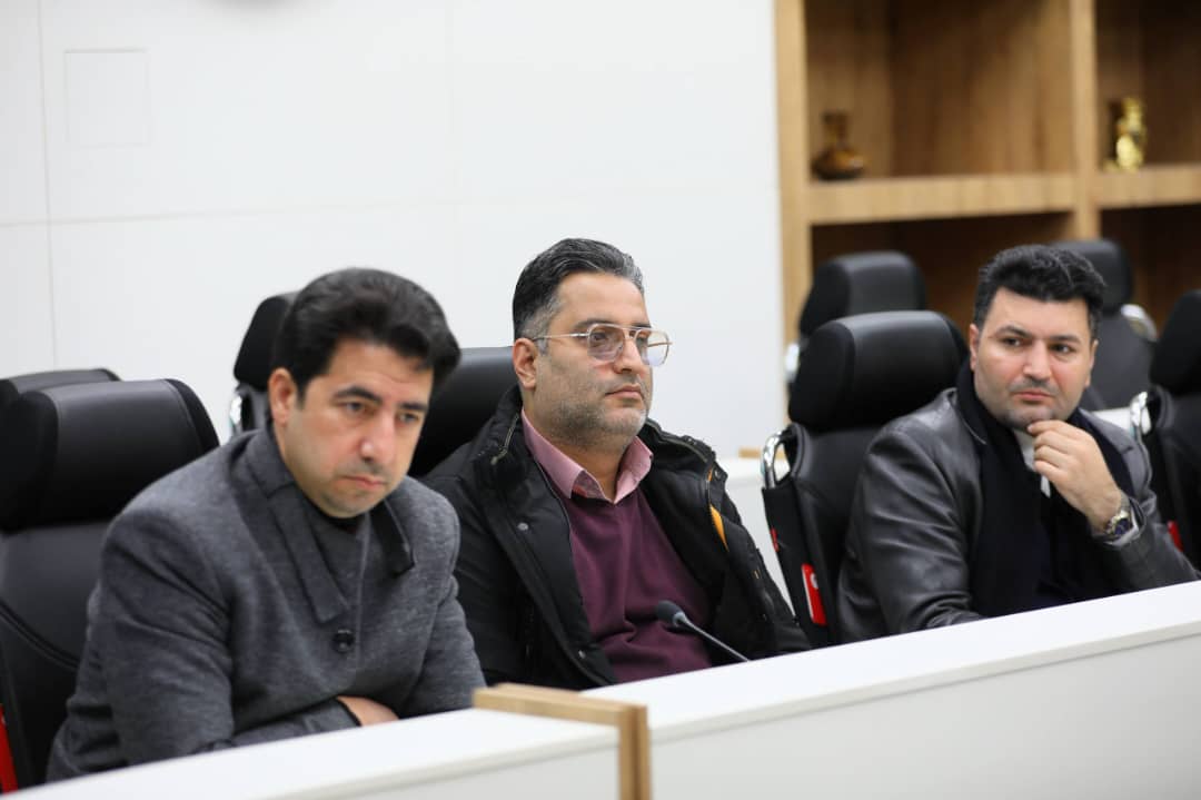 حمایت اقتصادی و تعامل مدیران با رسانه‌ها، مطالبه جدی خبرنگاران است