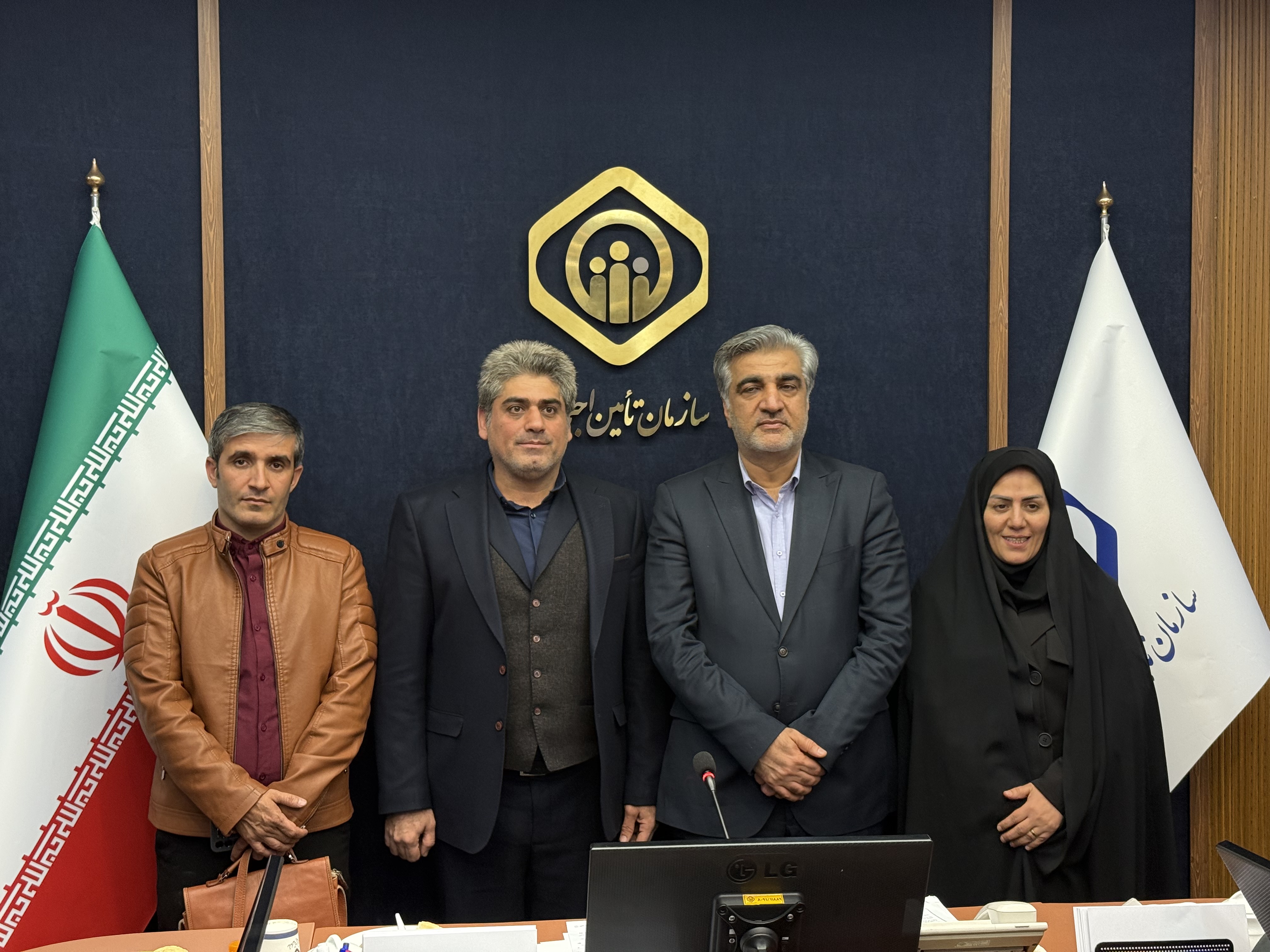 دیدار مسئولان خانه مطبوعات و رسانه کشور با رئیس سازمان تأمین اجتماعی کشور